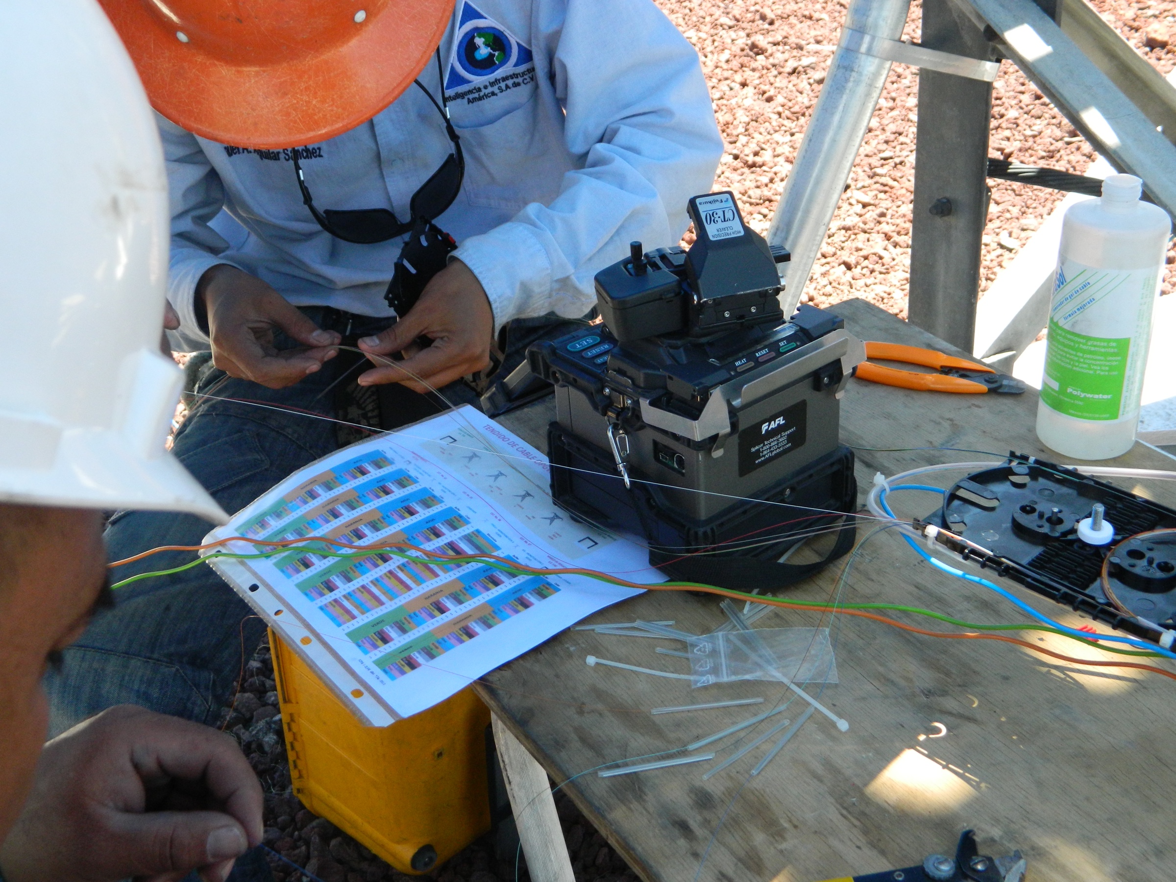 Línea Texcoco-Tula de 230 KV con OPGW